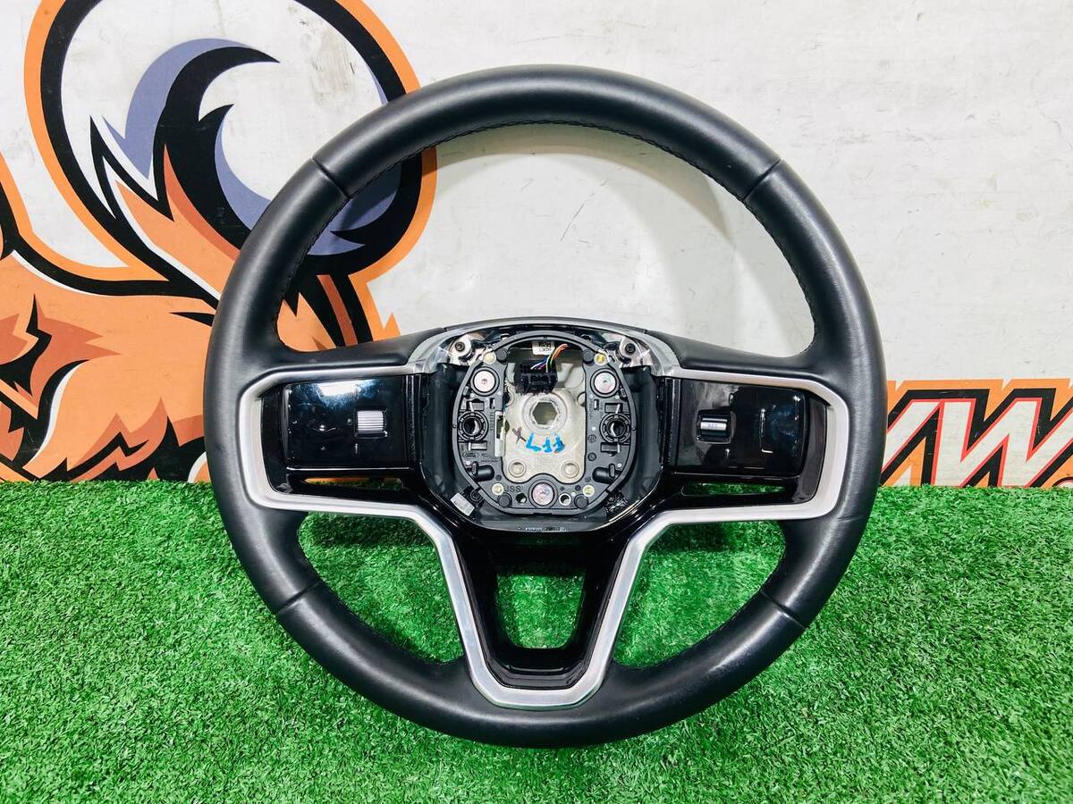 LR139544 Руль под AIR BAG  2021- без обогрева Range Rover Evoque New L551 (2019-) Б/У